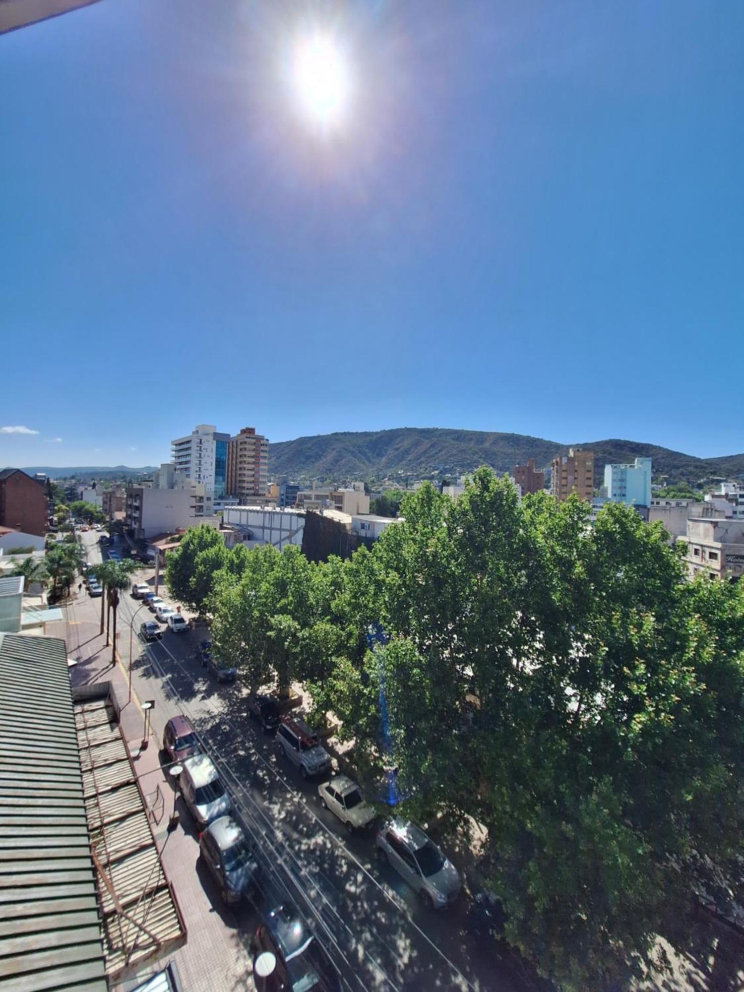 Hotel Hurlingham Villa Carlos Paz Exterior photo