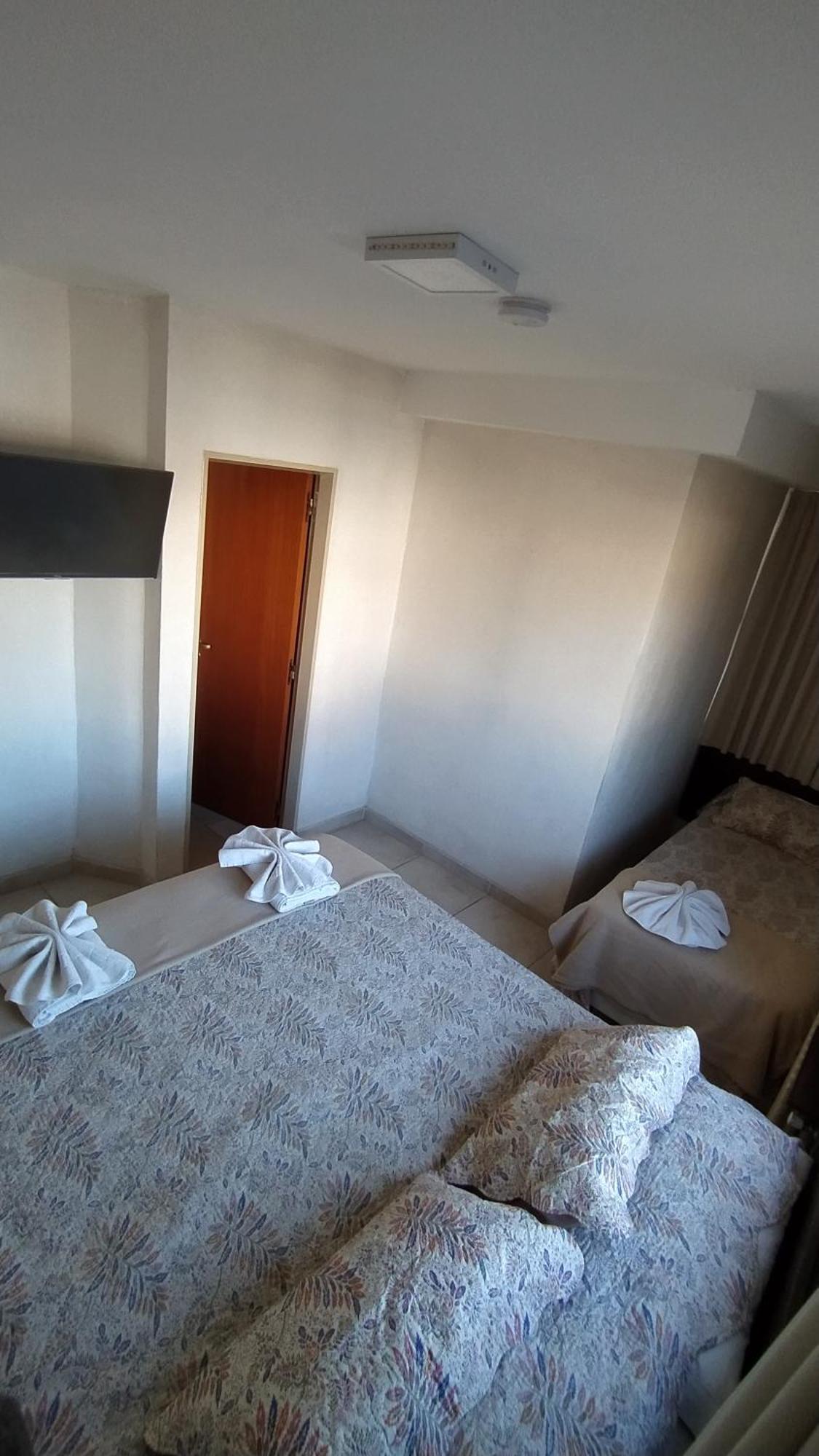 Hotel Hurlingham Villa Carlos Paz Room photo