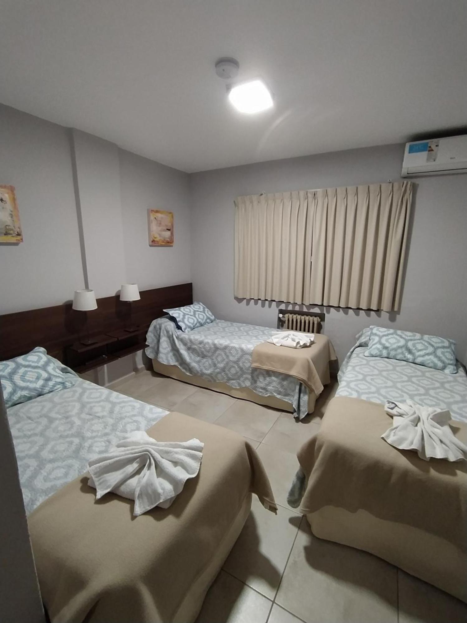 Hotel Hurlingham Villa Carlos Paz Room photo